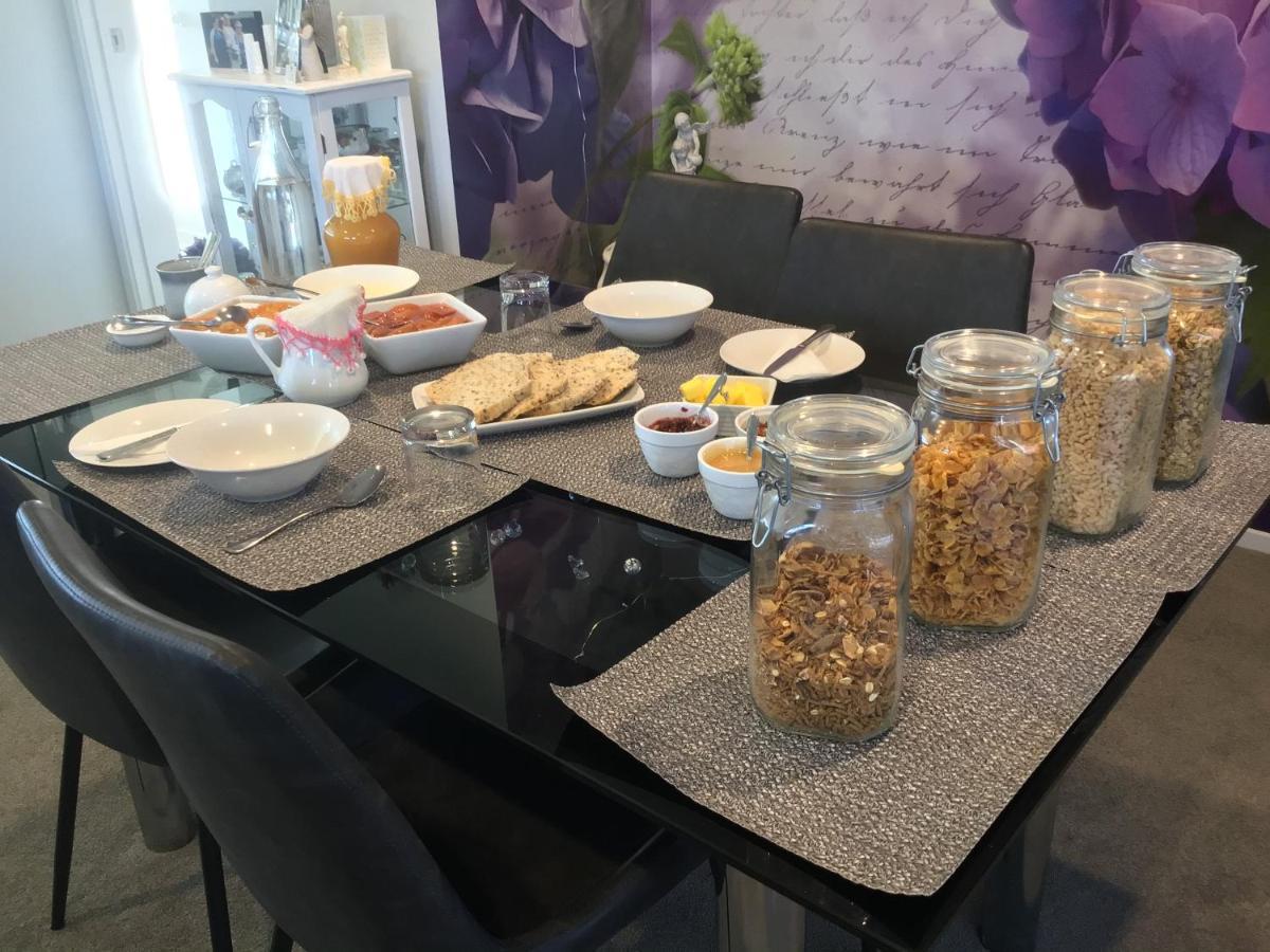 Sabai Sabai 27 Bed and Breakfast Κρόμγουελ Εξωτερικό φωτογραφία